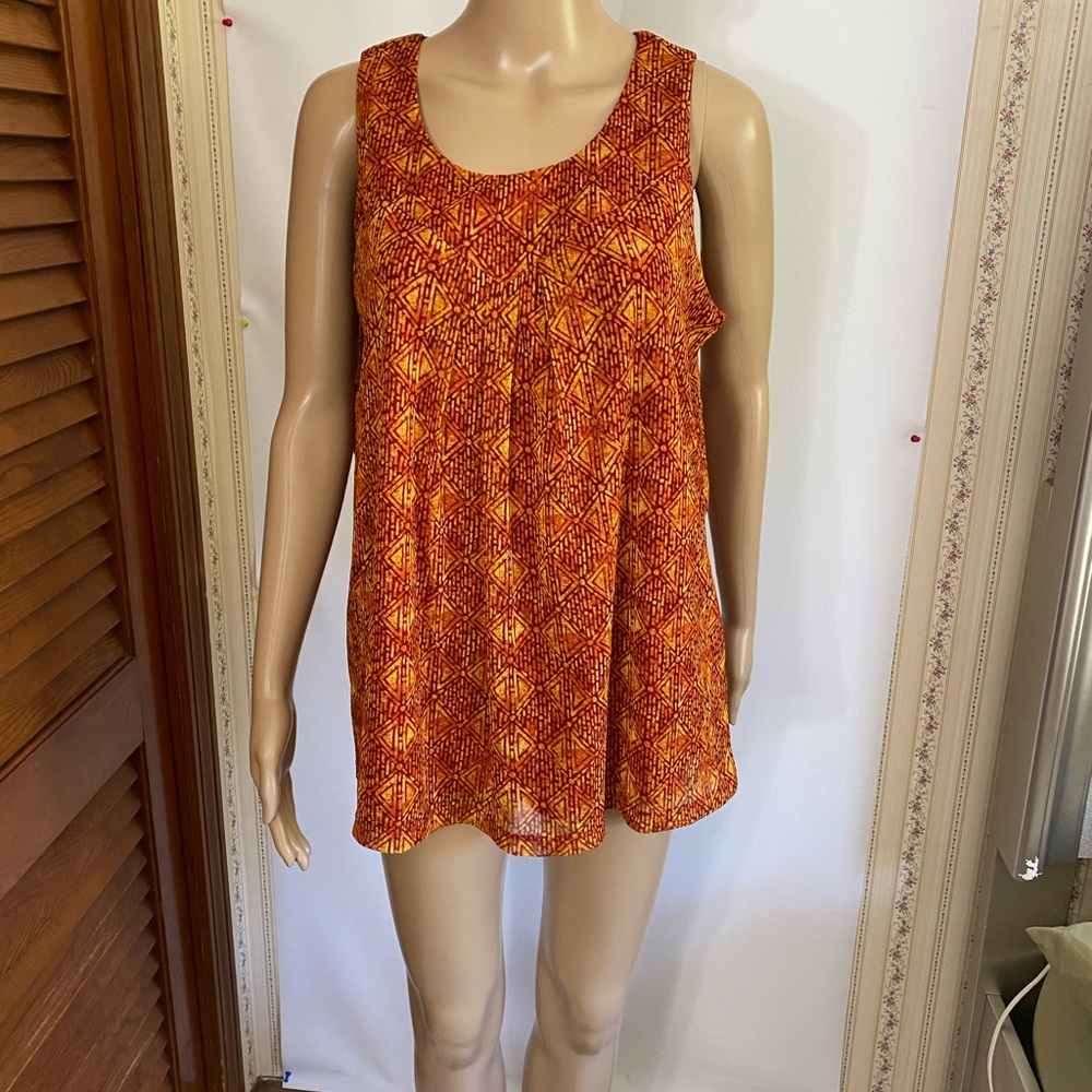 Sleeveless top